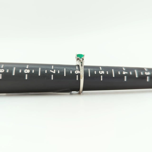 White Emerald and White Diamond Ring in 18K White Gold, size 5.75 For Sale - Image 8 of 8