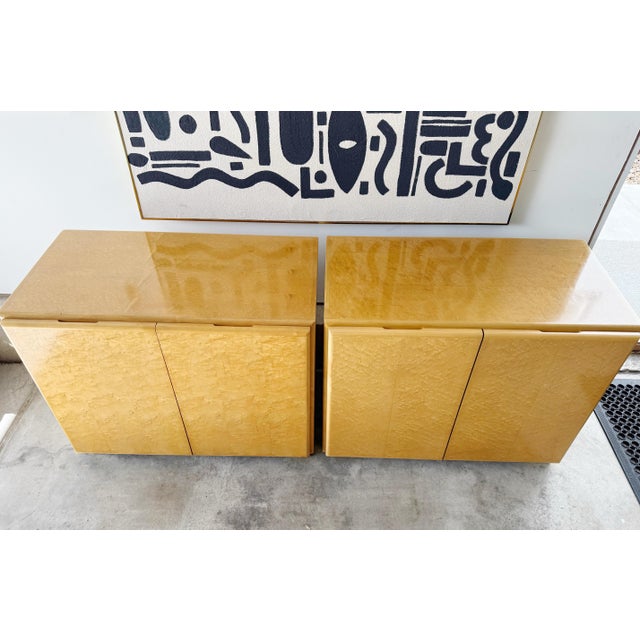 Brown 1970’s Pair of Thayer Coggin - Lacquered Birdseye Maple Nightstands For Sale - Image 8 of 9