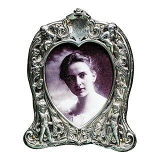 Lovely Small Ornate Cherub Heart Shape Antique Victorian Sterling Silver Picture Photo Frame Home Decor For Sale