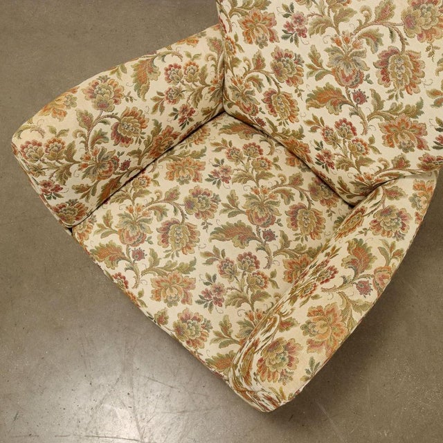 Wood Vintage Armchairs in Jacquard Fabric and Wood, Italy, 1950s, Set of 2 For Sale - Image 7 of 10