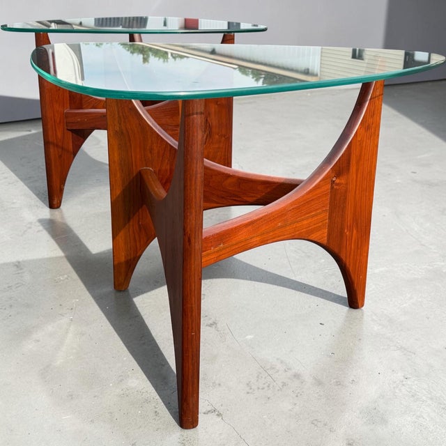 Adrian Pearsall Pair of Oiled Walnut Side Tables Attributed to Adrian Pearsall MCM For Sale - Image 4 of 9