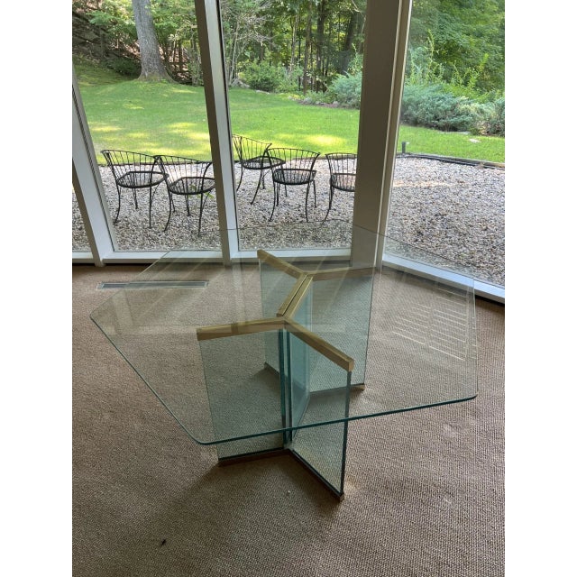 Mid-Century Modern 1960s Leon / Irvin Rosen for Pace Sculptural Cut Glass Mid-Century Modern Dining Table For Sale - Image 3 of 7