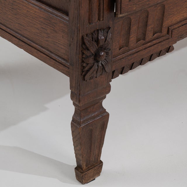 Early 19th Century Louis XVI Chest Of Drawers In Original Patina For Sale - Image 5 of 13