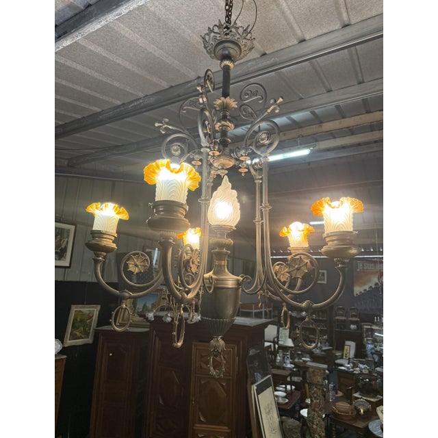 Napoleon III 6-Light Chandelier, in Very Good conditions. Designed before 1890 European Plug (up to 250V).The wiring of...