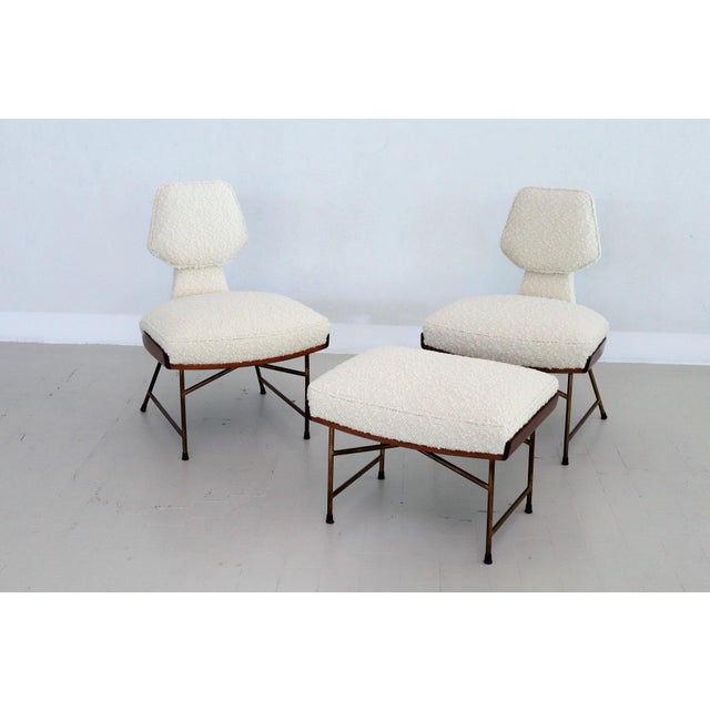 Slipper Chairs and Ottoman in Walnut and Bouclé by Renzo Zavanella, 1950, Set of 3 For Sale - Image 6 of 18