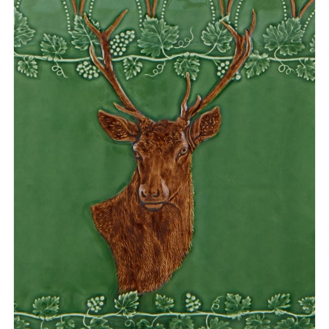 The Woods range constitutes a hymn to nature and wildlife, increasingly essential values nowadays. The plant and animal...