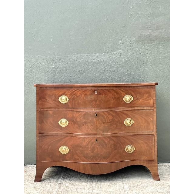 Traditional Vintage George 111 Serpentine Commode For Sale - Image 3 of 12