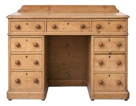Example of Writing Desks