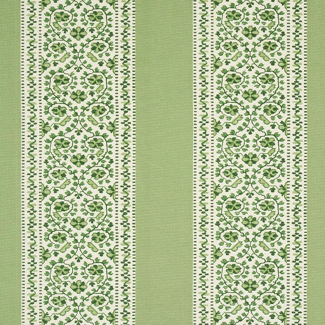 Sample - Schumacher x Mark D. Sikes Jasmine Indoor/Outdoor Fabric in Leaf Green For Sale