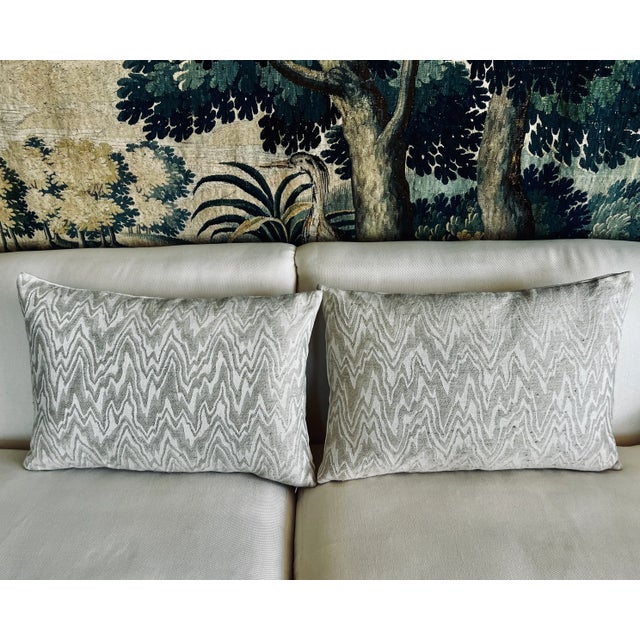 Off-white Pair Vintage Belgian Linen Oblong Pillows/Cushions With a Flame Stitch Pattern For Sale - Image 8 of 9
