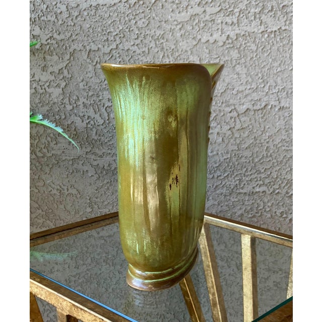 1940s Circa 1949 Frankoma Pottery "Modelled Wheat" Vase Style 74 in Prairie Green For Sale - Image 5 of 18