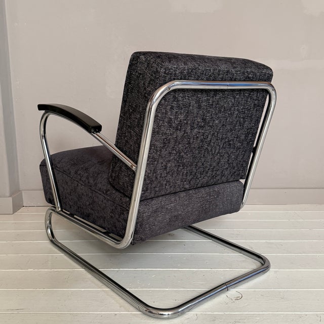 1930s Vintage Tubular Steel Cantilever Armchair in Black Upholstery, 1930s For Sale - Image 5 of 12