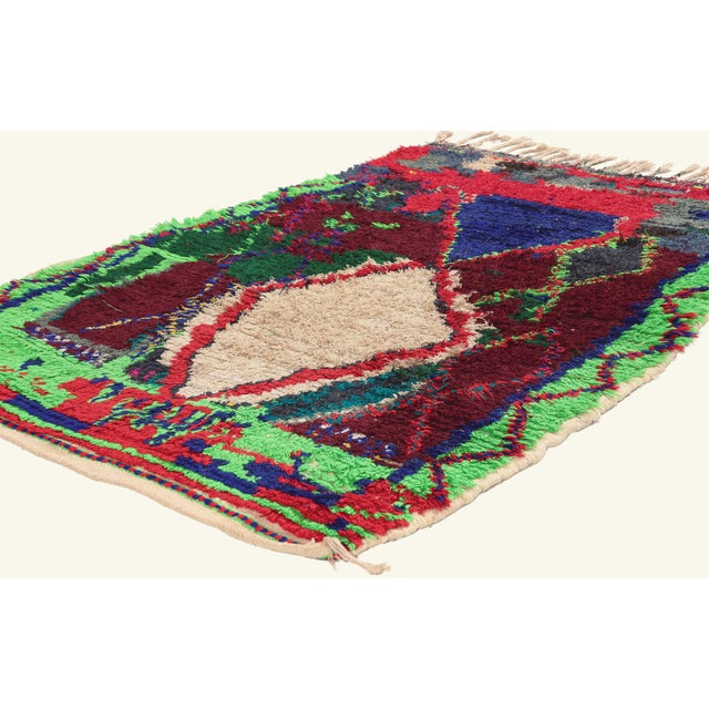 21985 Vintage Boujad Moroccan Rug, 03'05 x 04'07. The Atlas Blessing: A Vintage Moroccan Boujad Masterpiece of Cultivated...