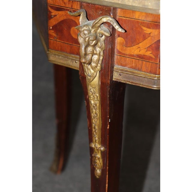 Wood Fine Marble and Inlaid Walnut Rams French Louis XV Bronze Mounted Accent Table For Sale - Image 7 of 12