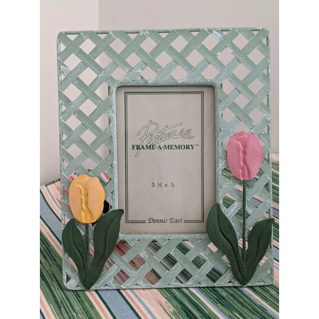 Vintage Trellis Lattice Tulip Tole Picture Frame For Sale - Image 9 of 11