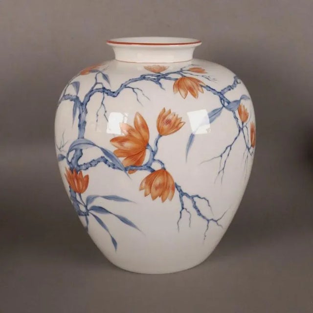 Art Nouveau Porcelain Vase by Röder for Rosentahl For Sale - Image 9 of 11