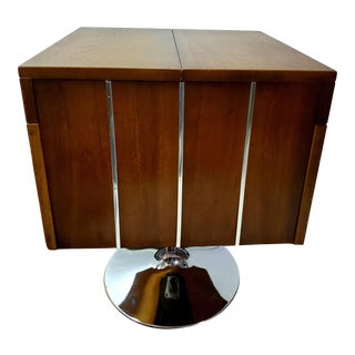 1950’s Vintage Lane Walnut Swivel Bar For Sale