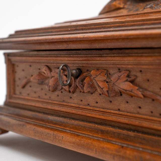 19th Century Black Forest Carved Wood Casket With Birds For Sale - Image 14 of 18