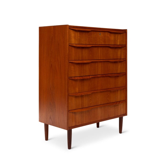 Mid-Century Modern Vintage Danish Mid-Century Six Drawer Dresser in Teak For Sale - Image 3 of 8