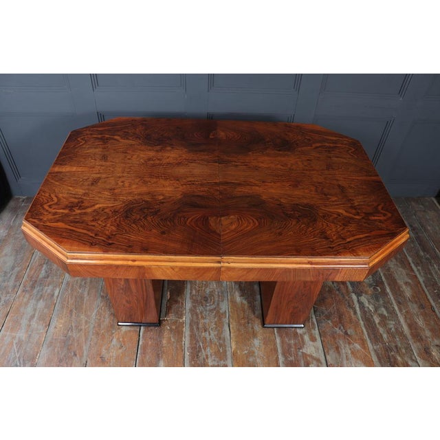 English Art Deco Extending Dining Table in Walnut, 1930 For Sale - Image 18 of 18
