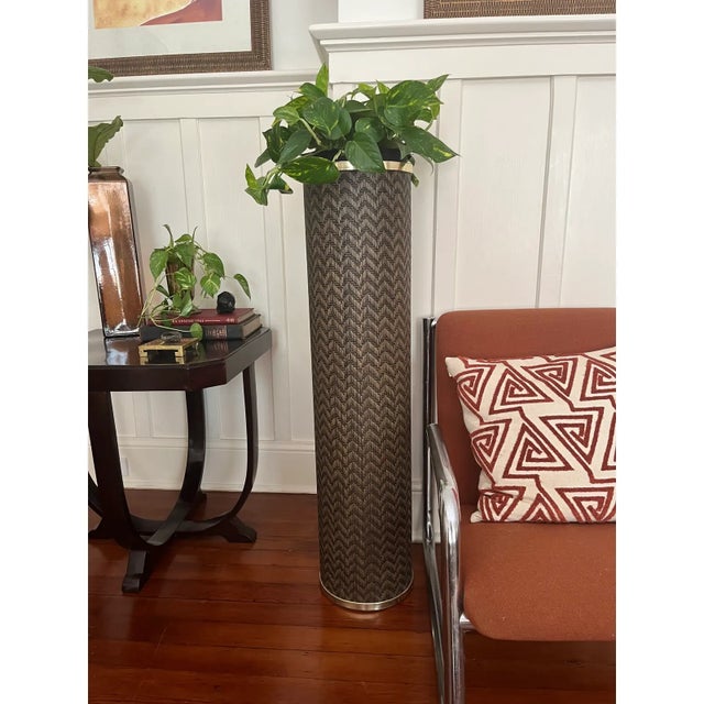 Wood 1960s Mid-Century Modern Brown Woven Cylinder Floor Planter For Sale - Image 7 of 7