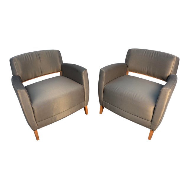 Pair of Sleek Modern Lounge Chairs by Bernhardt For Sale