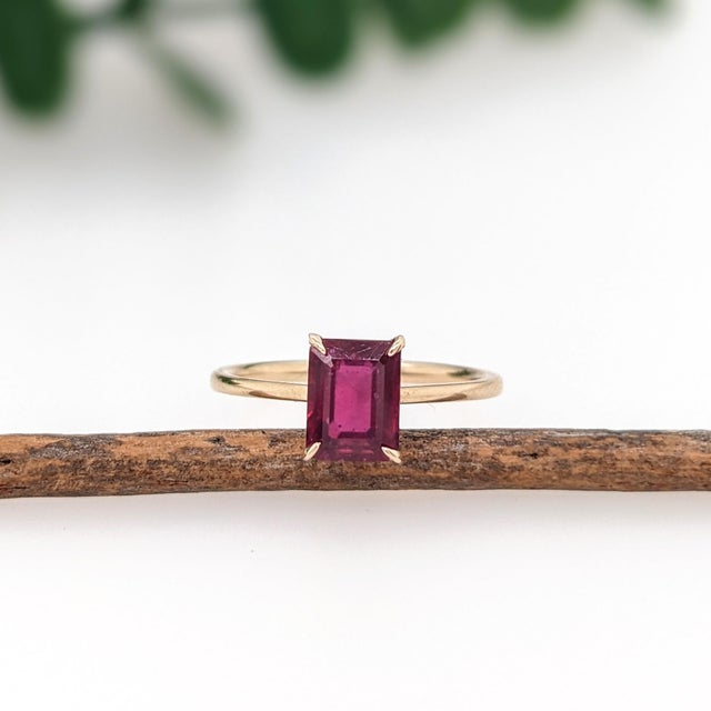 2.2ct Madagascar Ruby Solitaire Ring in Solid 14k Gold | Emerald Cut 7x5mm, Size 6.75 For Sale - Image 4 of 7