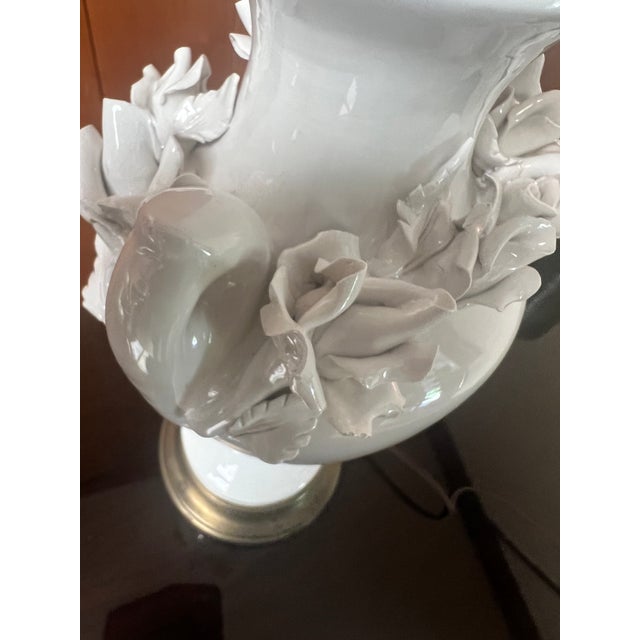 Ceramic Vintage Mid-Century Porcelain Urn-Style Table Lamp For Sale - Image 7 of 11