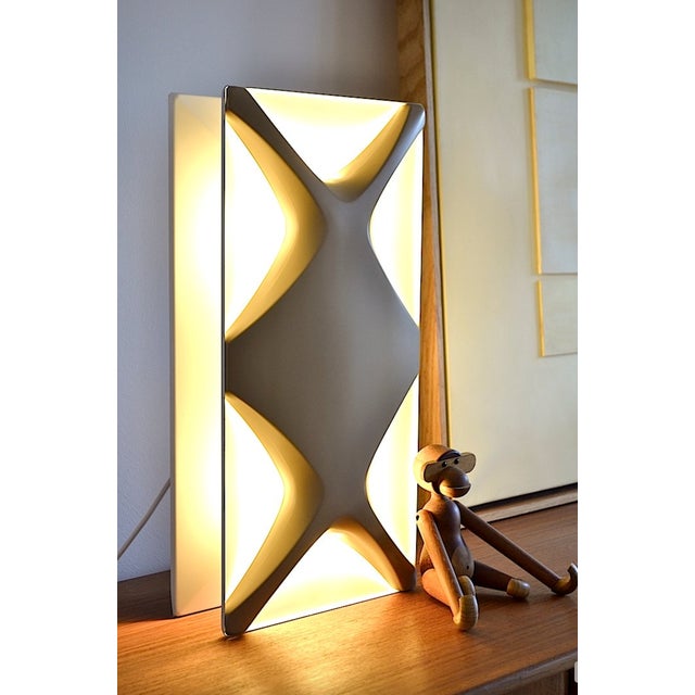 Wall or table lamp from the Oyster series by Klaus Link for Heinz Neuhaus White lacquered metal Beige shade 2 x E27...