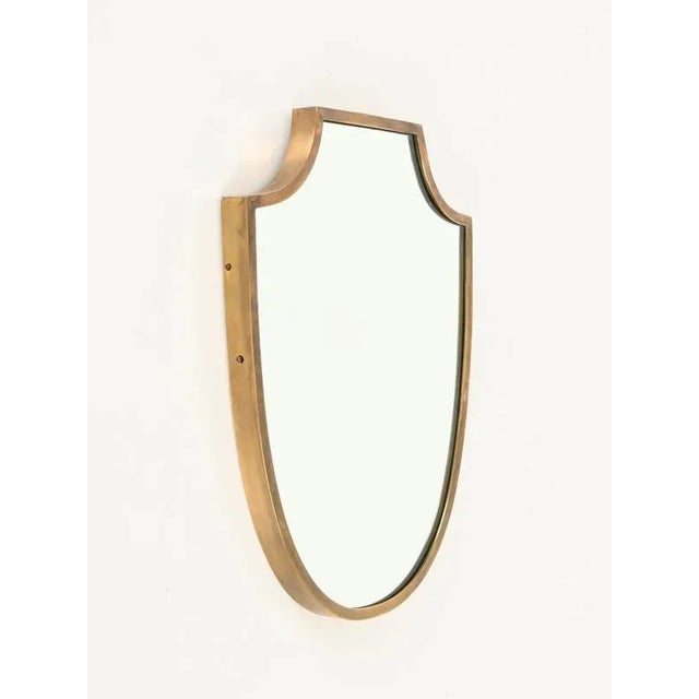 Metal Italian Brass Shield-Shaped Mirror by Gio Ponti, 1950s For Sale - Image 7 of 14
