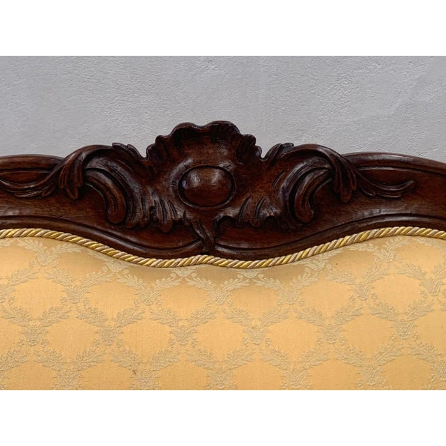 Louis XV Solid Conversation Sofa For Sale - Image 16 of 18
