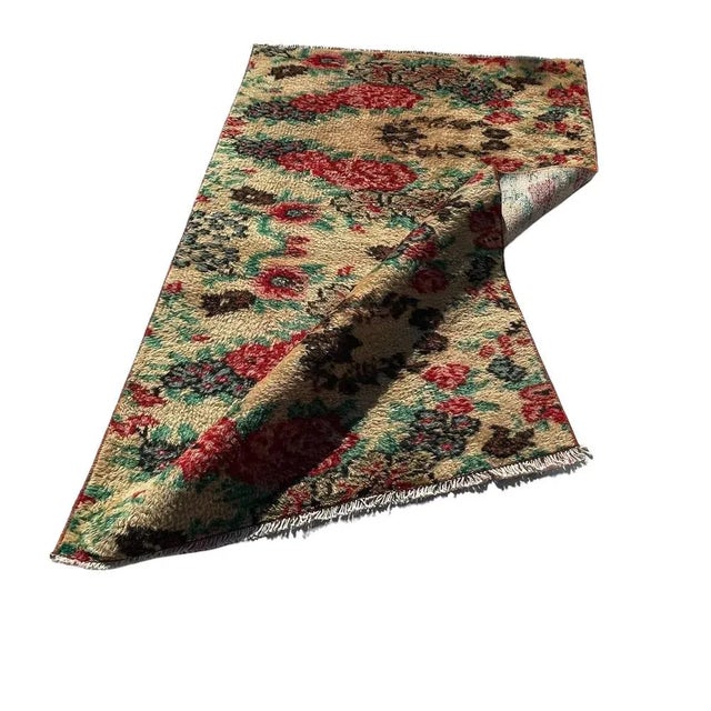 1960s Turkish Hand-Knotted Kayseri Rug For Sale - Image 5 of 11