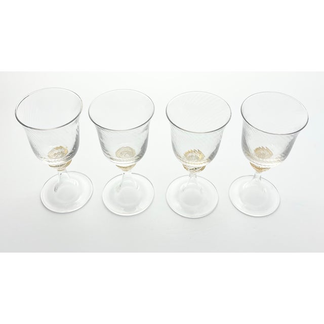 Italian 1990s Murano Torcée Swirl Optic Hand Blown Gold Flakes Stem Wine Glasses - Set of 4 For Sale - Image 3 of 6