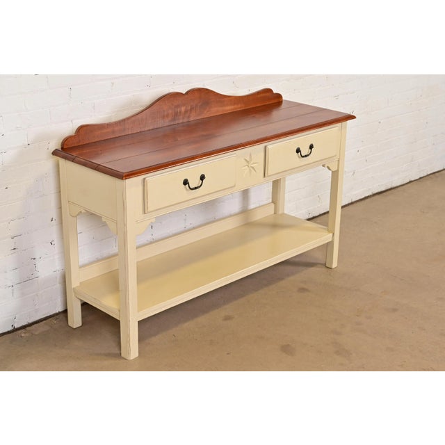 Ethan Allen Ethan Allen American Colonial Cream Lacquered Maple Sideboard Buffet Server or Console Table For Sale - Image 4 of 17