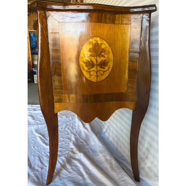 French 19th Century Marquetry Bombe Commode Chest For Sale - Image 3 of 9
