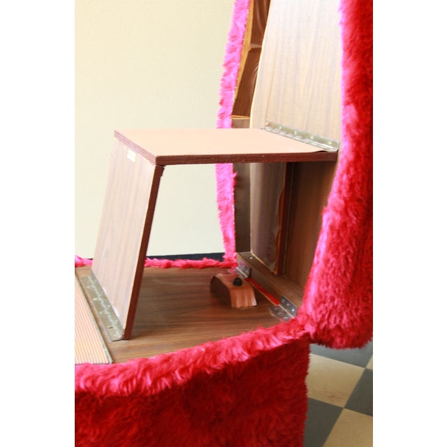 Vintage Furry Ottoman, Italy, 1970s For Sale - Image 4 of 6