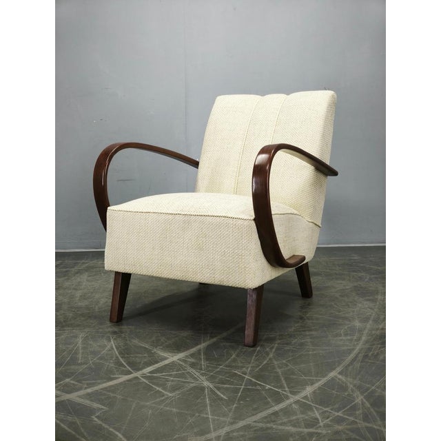 Art Deco Bentwood Armchair by Jindřich Halabala, Former Czechoslovakia, 1940s For Sale - Image 15 of 16