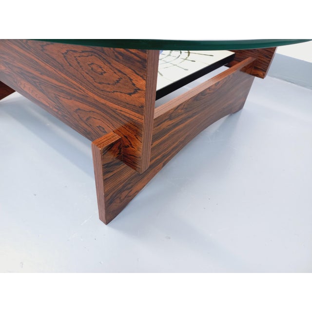 Wood Vintage Round Coffee Table in Rosewood and Ceramic from Vallauris, 1970s For Sale - Image 7 of 18