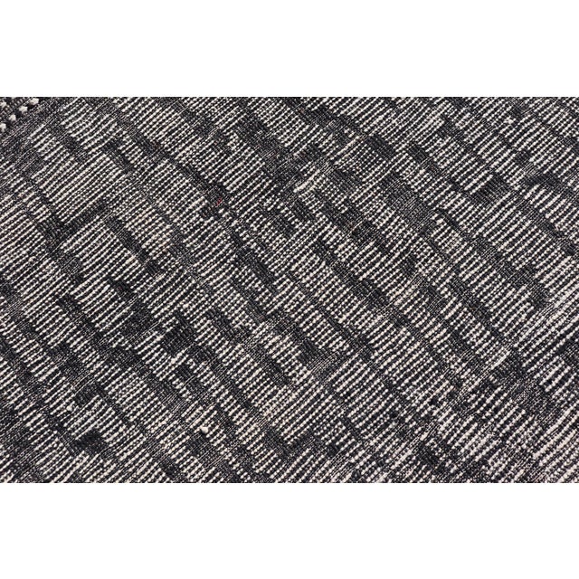 Contemporary Moroccan Rug in White and Black by Keivan Woven Arts 9'10 X 15'1 For Sale - Image 11 of 11