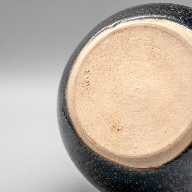 Black Mid-Century Tenmoku Glazed Kyō-Yaki Vase attributed to Miura Chikken, Japan, 1960s For Sale - Image 8 of 11