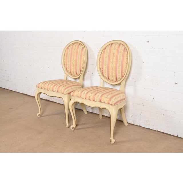 French Provincial Karges French Provincial Louis XV Cream Lacquered and Gold Gilt Side Chairs or Dining Chairs, Pair For Sale - Image 3 of 11