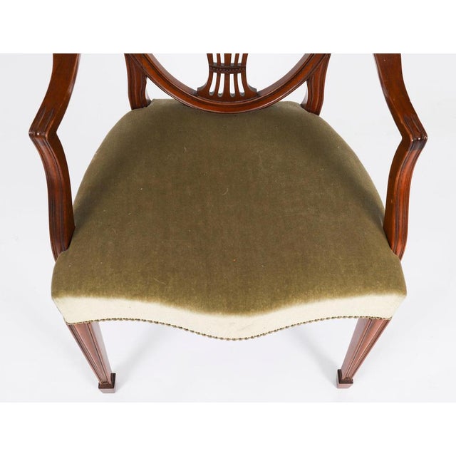 Vintage Shield Back Dining Chairs attributed to William Tillman, 1980s, Set of 8 For Sale - Image 6 of 18