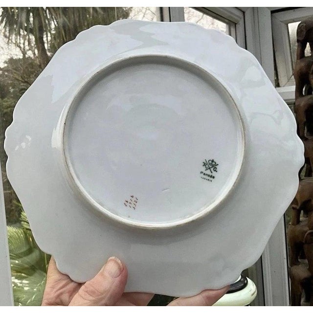 Antique Bavaria Pensée Porcelain Portrait Plates from Rosenthal, Set of 2 For Sale - Image 5 of 10