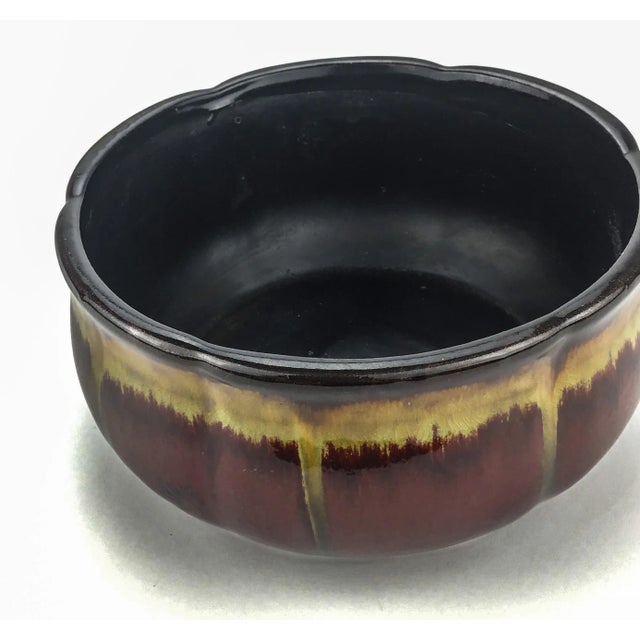 1980s Artisan Drip Glaze Pottery Ceramic Planter or Catch-All Trinket Dish For Sale - Image 5 of 8