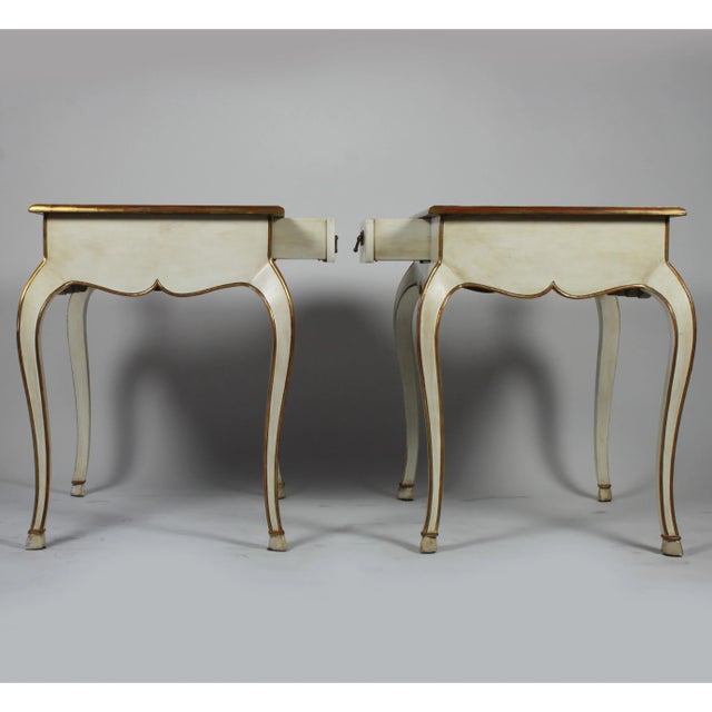 1990s Vintage Custom Nightstands With Scalloped Apron and Single Drawer - a Pair For Sale - Image 4 of 12