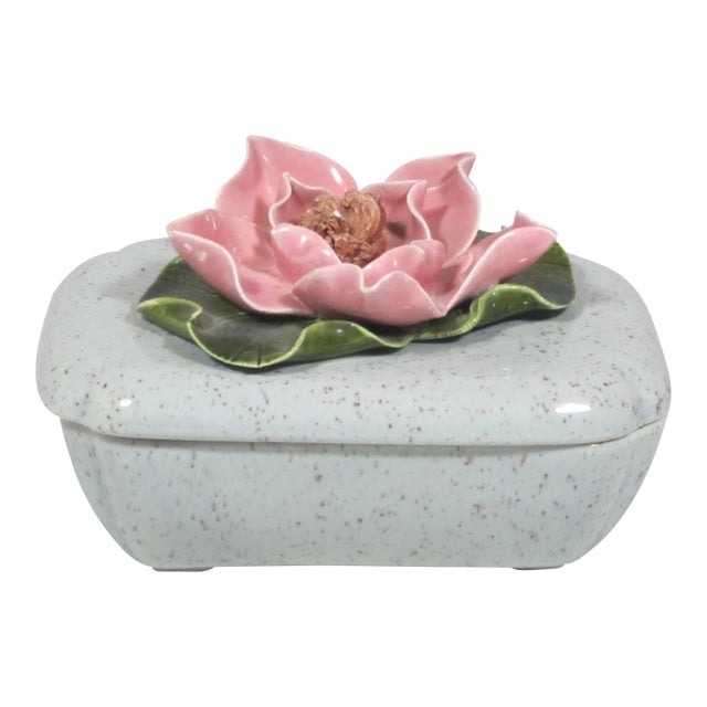 1960s Mid Century Modern Flower Top Box For Sale