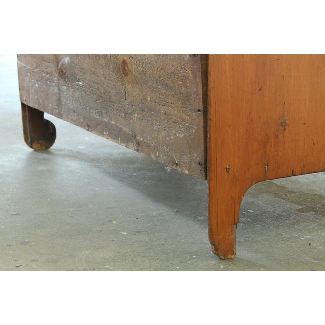 Antique 19th Century Provençal Sculptural Commode in Pine Wood, Denmark, 1850s For Sale - Image 9 of 18