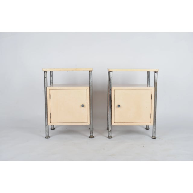 Wood Bauhaus Nightstands in Tubular Steel and Walnut from Vichr, 1930s, Set of 2 For Sale - Image 7 of 8