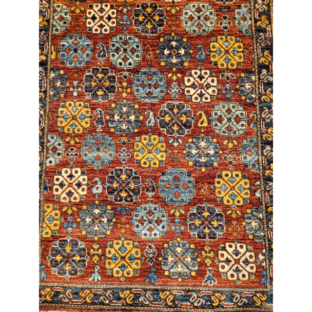 Transitional Contemporary Transitional Hand-Knotted Wool Rug in Rush With Floral Motif For Sale - Image 3 of 5