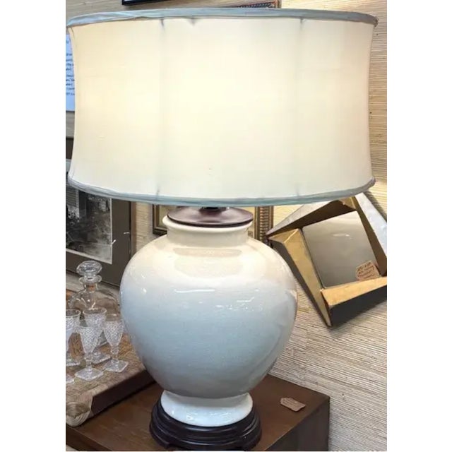 Mid-Century Modern Mid Century Asian Ginger Jar Lamp For Sale - Image 3 of 6
